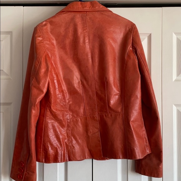 Vintage Danier leather orange blazer. - Picture 7 of 7